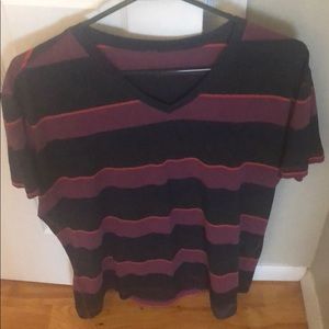 Lululemon vneck T-shirt